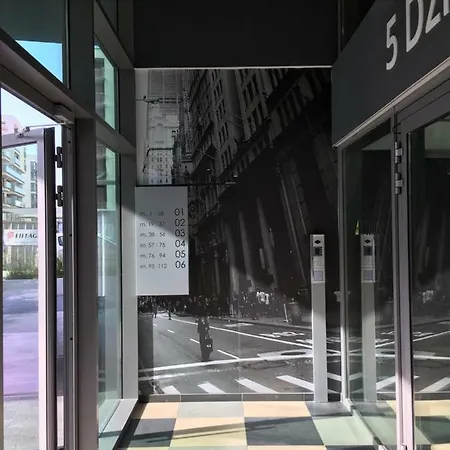 Shoq Studio Nice Apartment With Private Parking-2